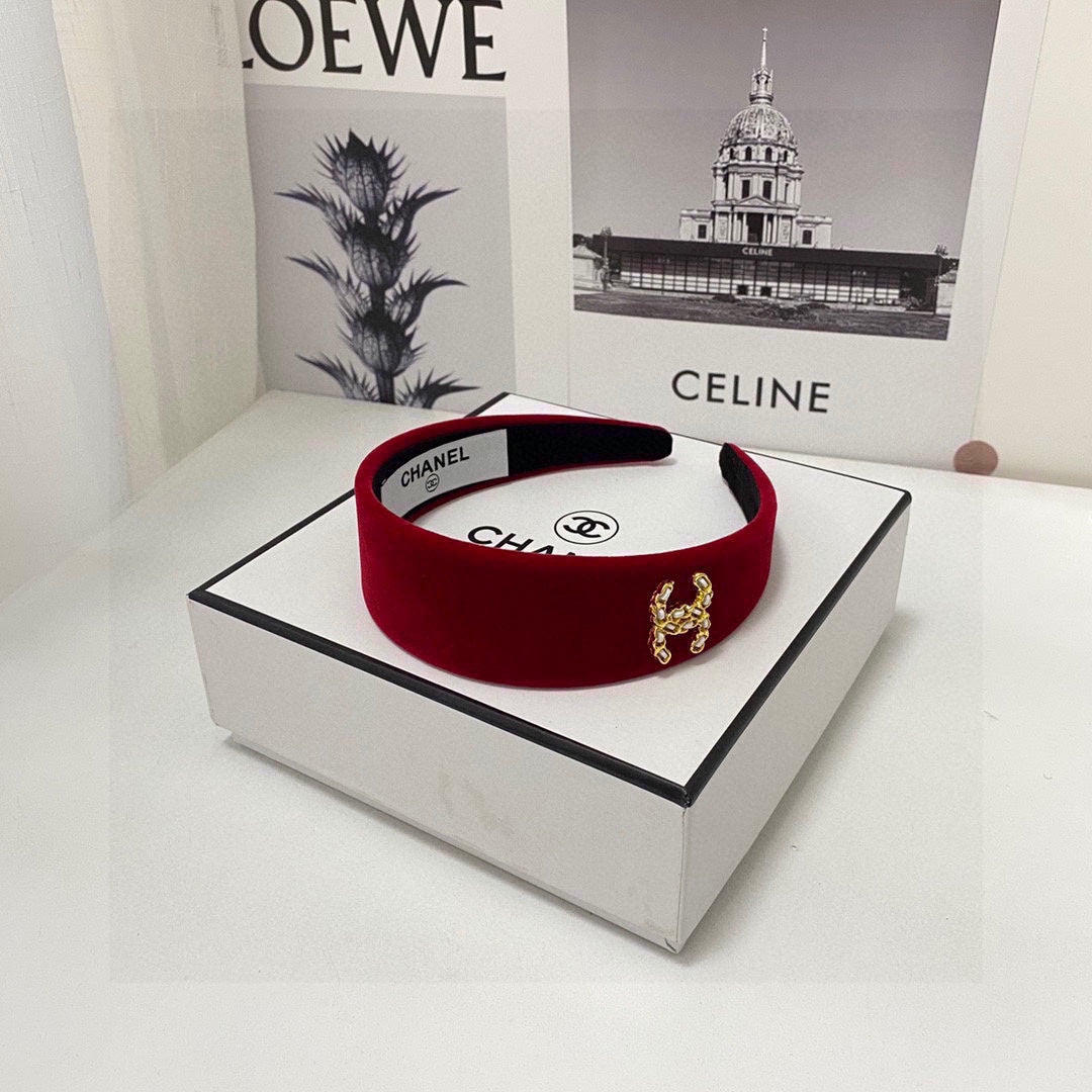 CHANEL RUBY RED VELVET HAIRBAND 832222