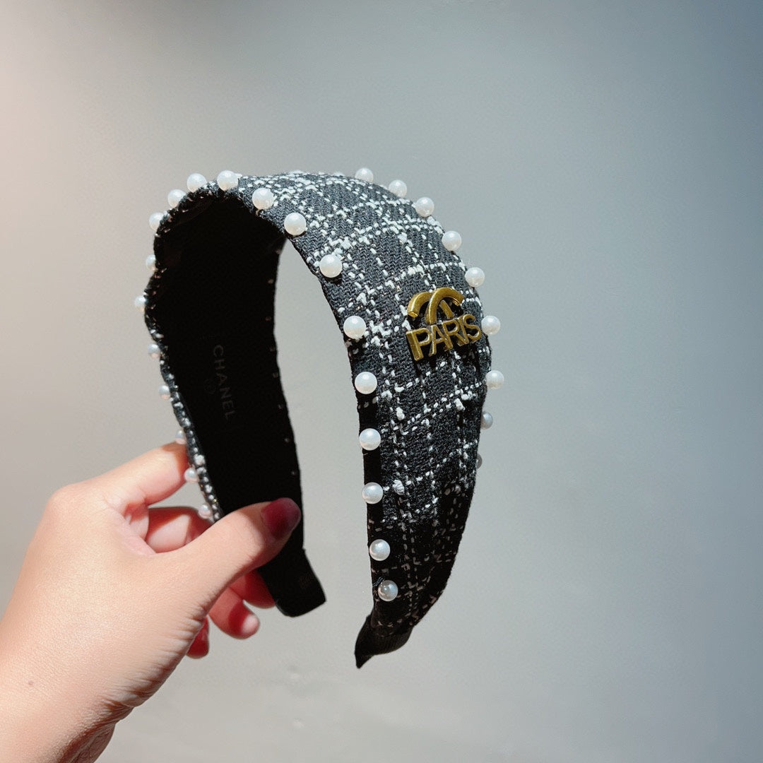 CHANEL BLACK TWEED HAIRBAND 875865