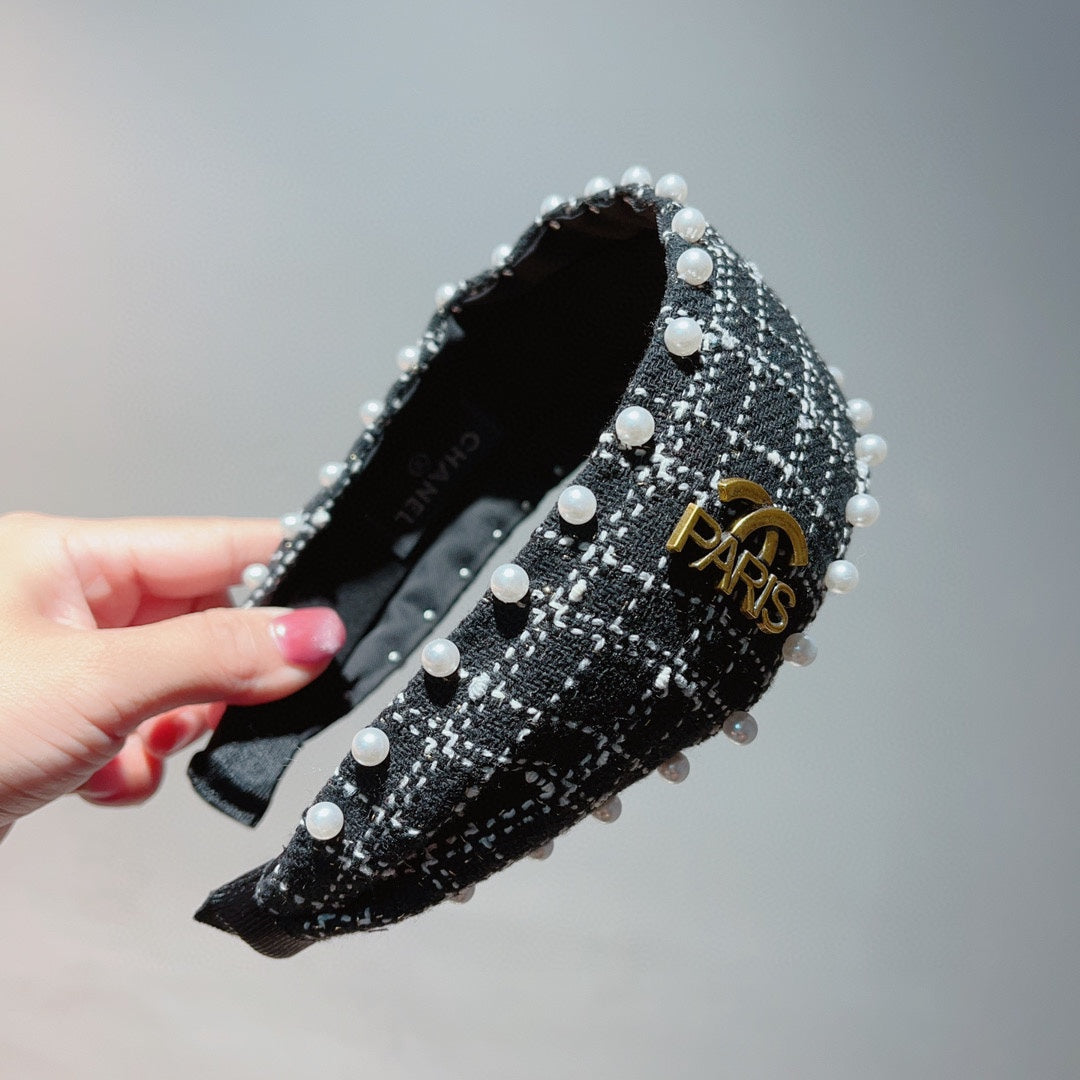 CHANEL BLACK TWEED HAIRBAND 875865