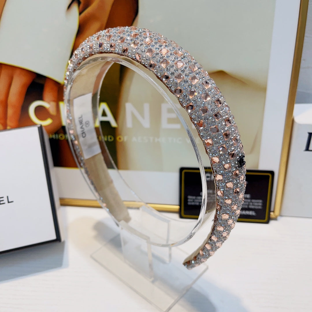 CHANEL COLORFUL CRYSTAL HAIRBAND 925617