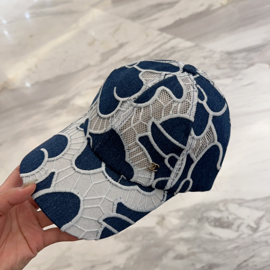 CHANEL LACE FLORAL BASEBALL HAT 672632