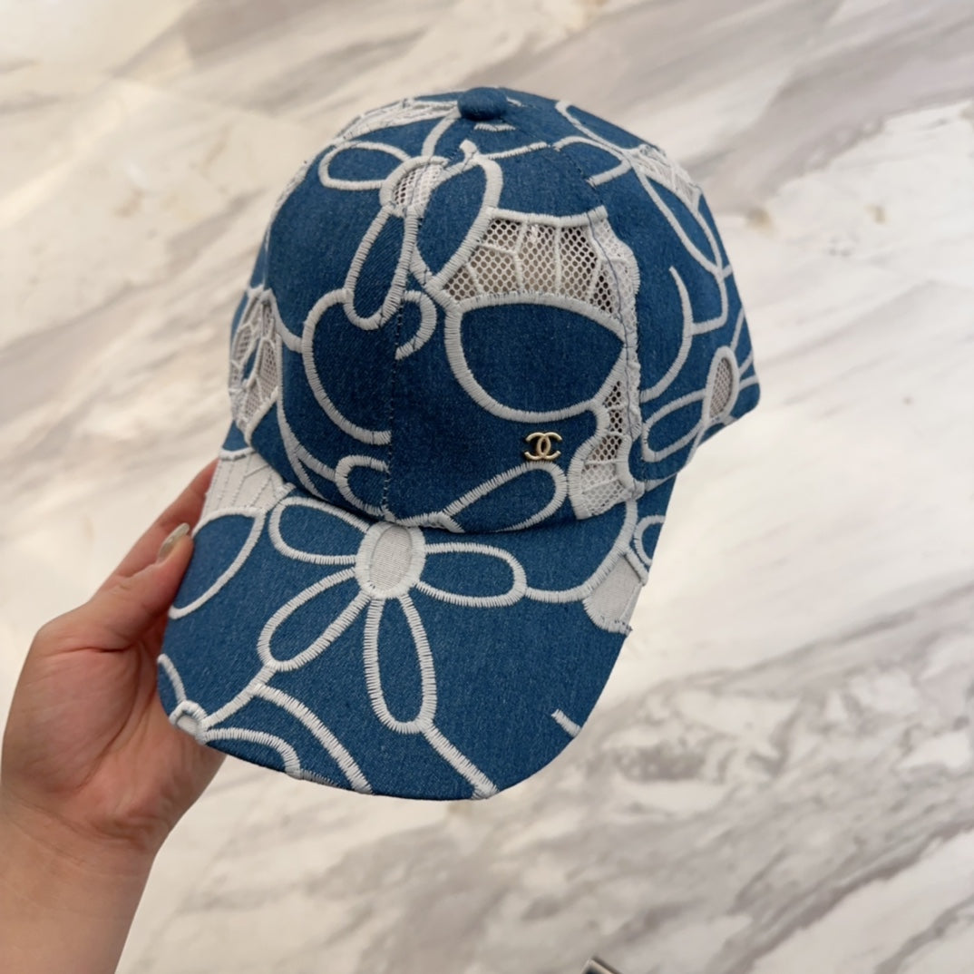 CHANEL LACE FLORAL BASEBALL HAT 672633