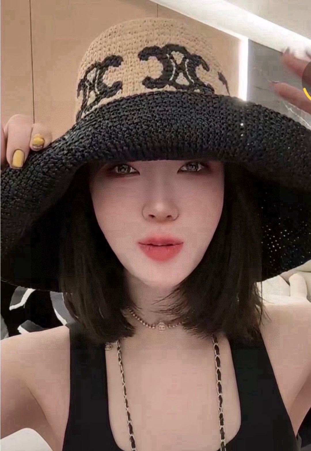 CELINE WIDE BRIM HAT MODEL 650346 IN NATURAL & BLACK WOVEN STRAW
