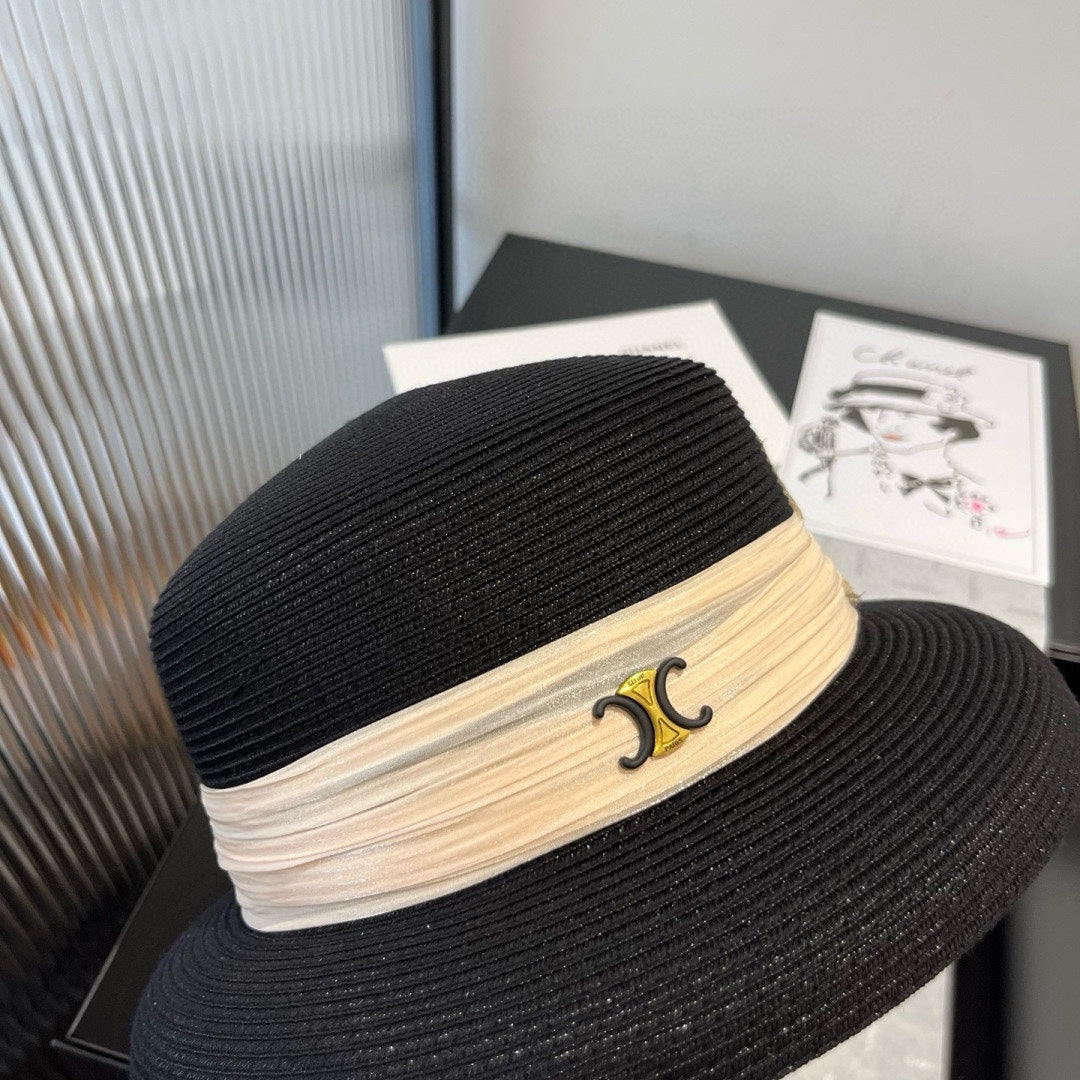 CELINE SMALL BRIM HAT MODEL 650349 IN BLACK WOVEN STRAW