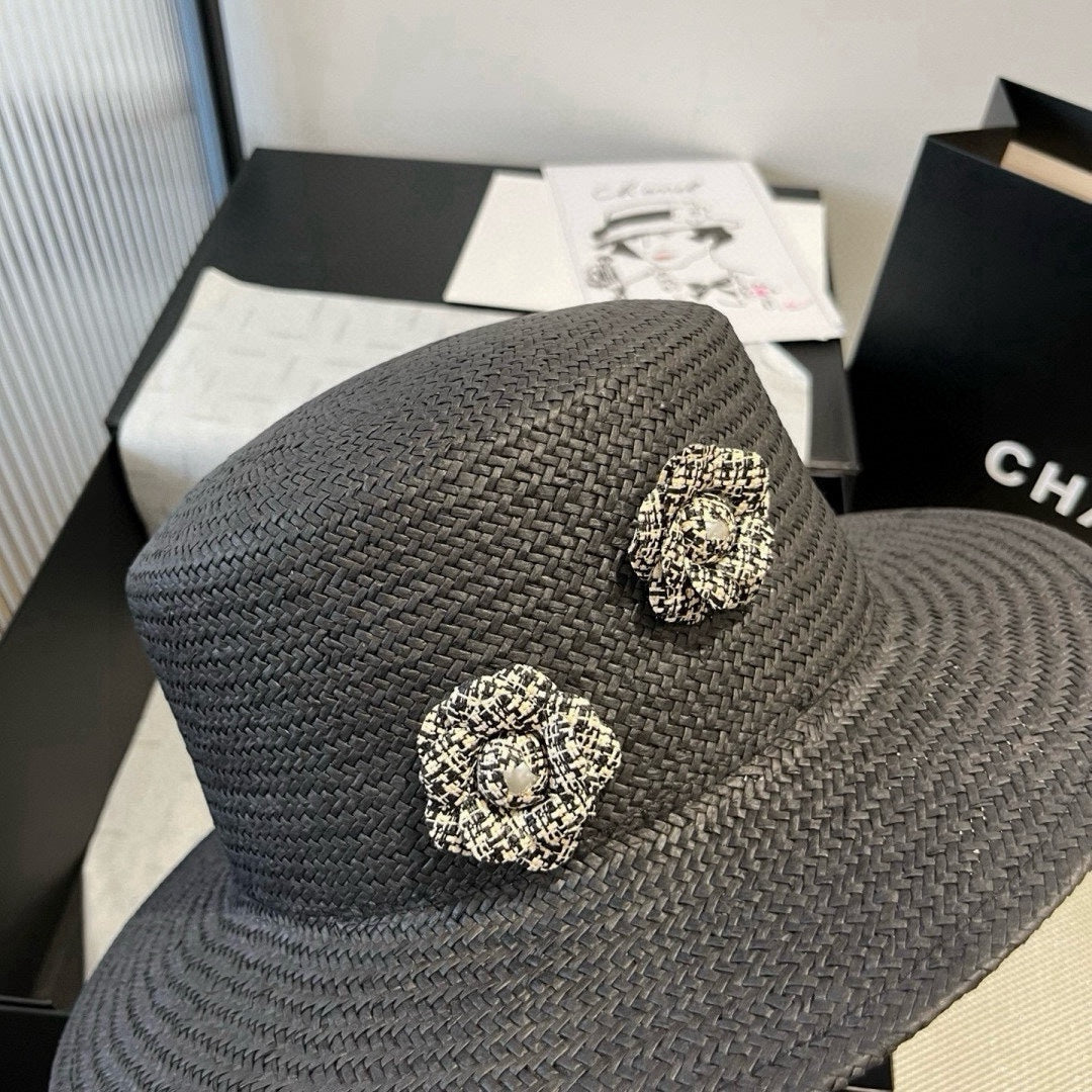CHANEL FLAT STRAW HAT BLACK FLOWER ATTACHMENT 673929