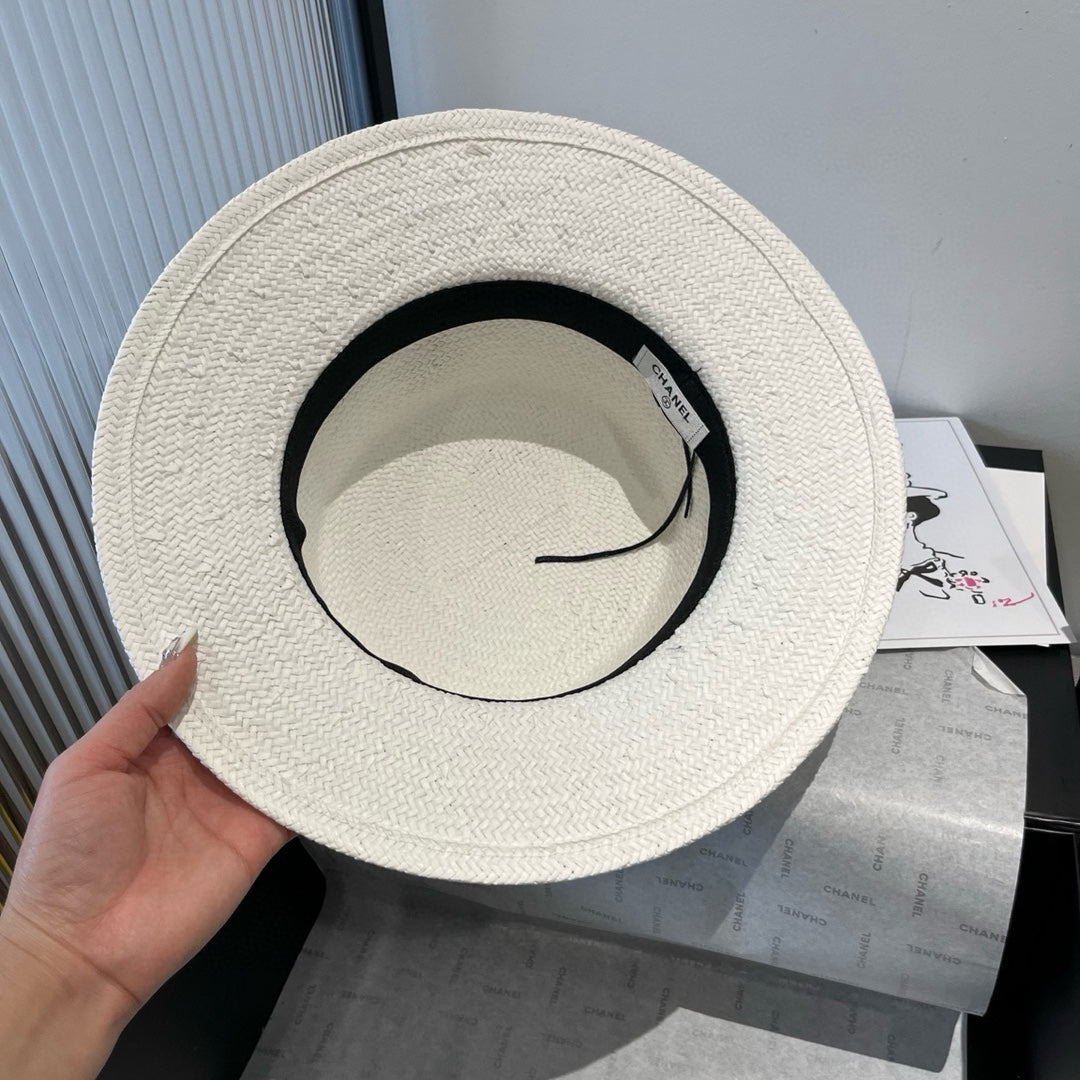 CHANEL FLAT STRAW HAT WHITE FLOWER ATTACHMENT 673931