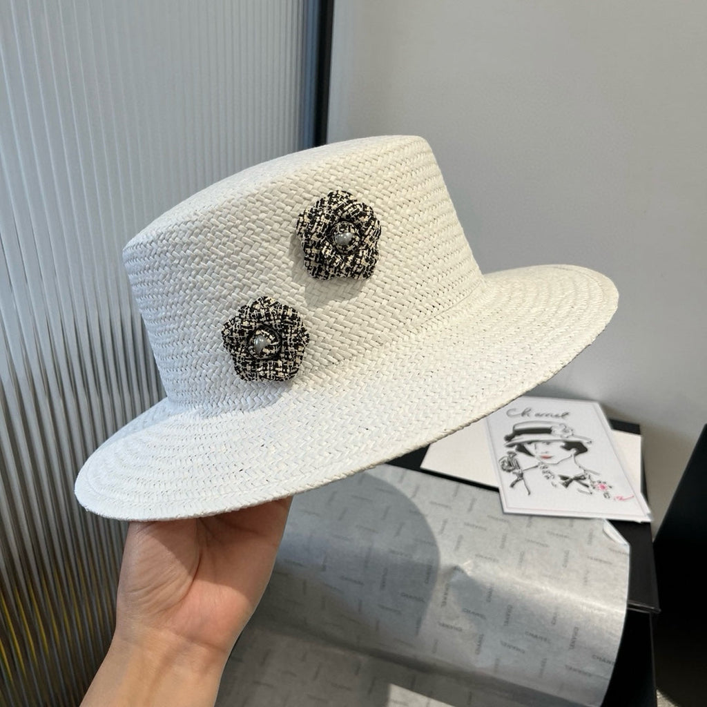 CHANEL FLAT STRAW HAT WHITE FLOWER ATTACHMENT 673931