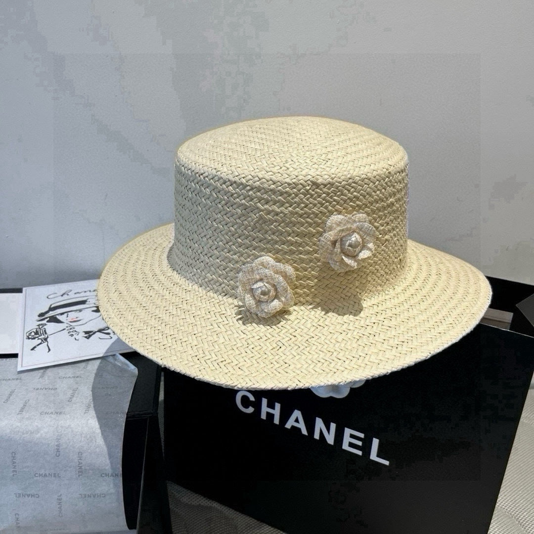 CHANEL FLAT STRAW HAT IVORY FLOWER ATTACHMENT 673932
