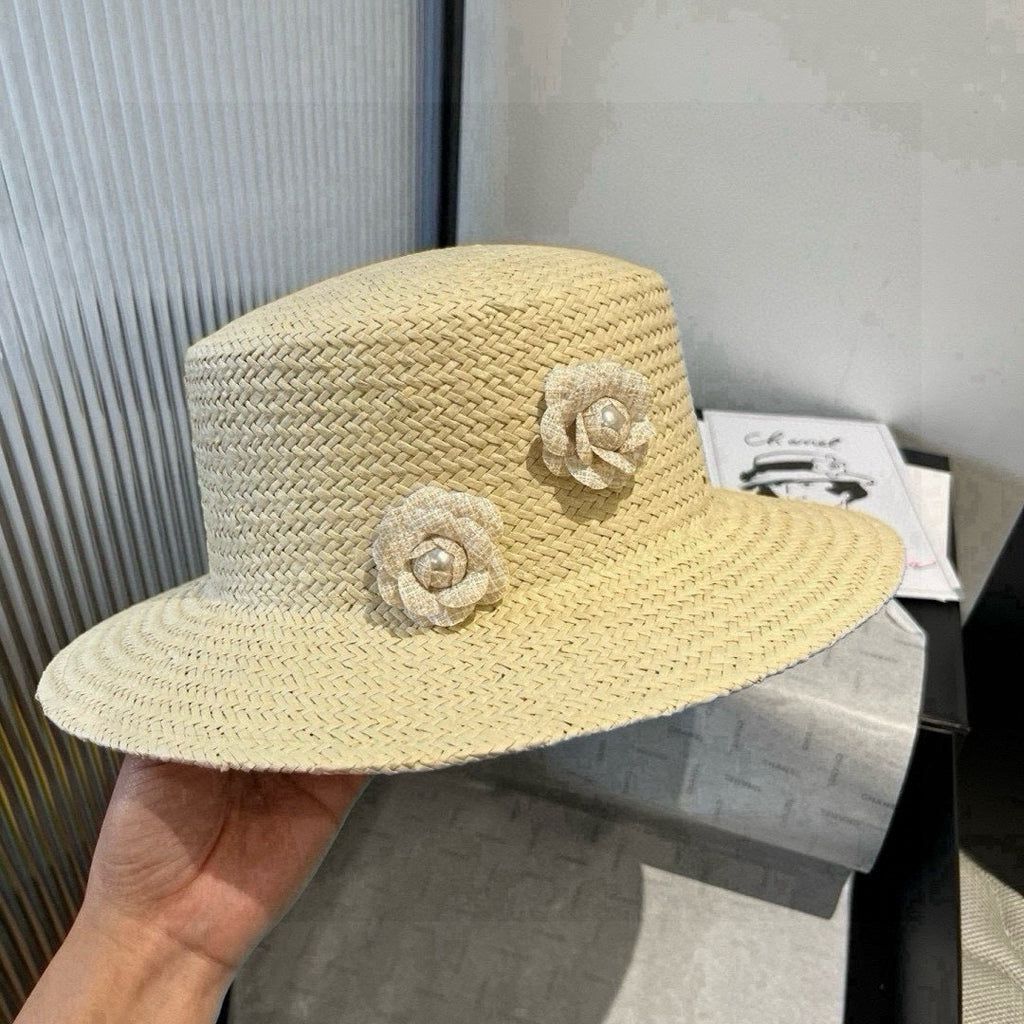 CHANEL FLAT STRAW HAT IVORY FLOWER ATTACHMENT 673932