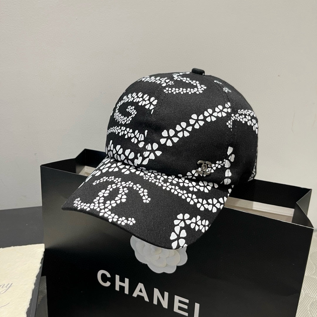 CHANEL BASEBALL HAT BLACK PATTERN 674031