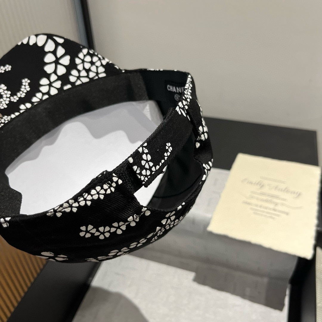 CHANEL BASEBALL HAT BLACK PATTERN 674031