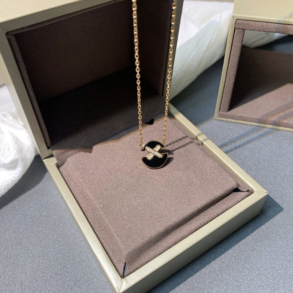 CHAUMET JEUX DE PINK GOLD DIAMOND NECKLACE