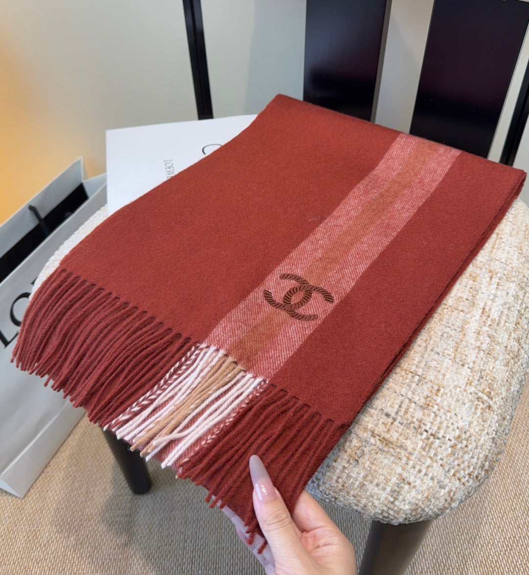 CHANEL 25S SCARF 180 CM IN CASHMERE 942893