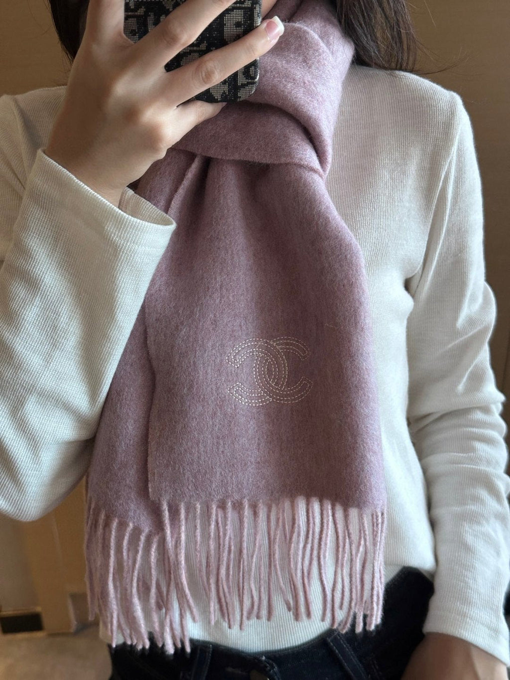 CHANEL 25S SCARF 180 IN CASHMERE 989817