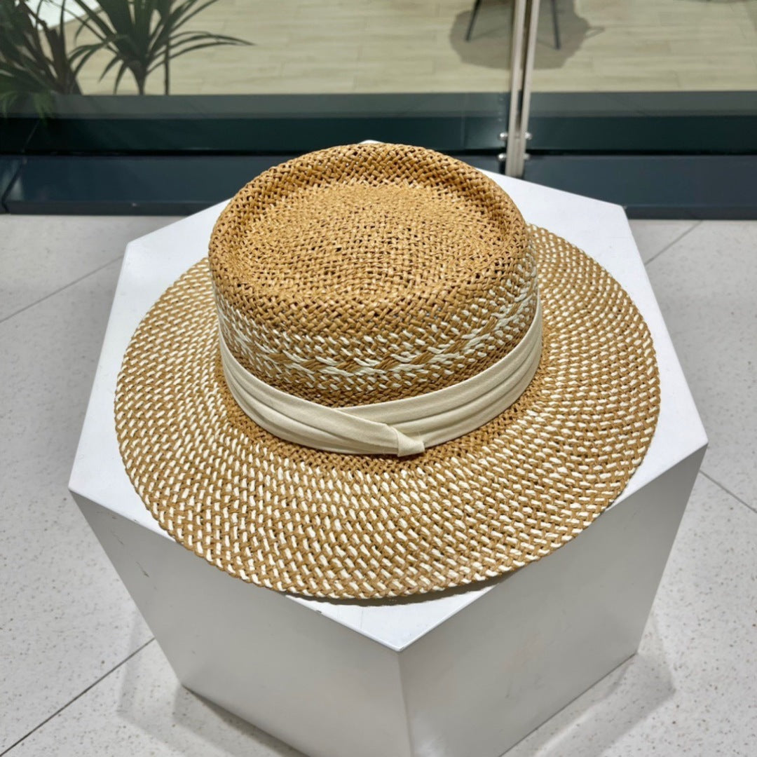 CELINE WIDE BRIM HAT MODEL 652047 IN WOVEN STRAW