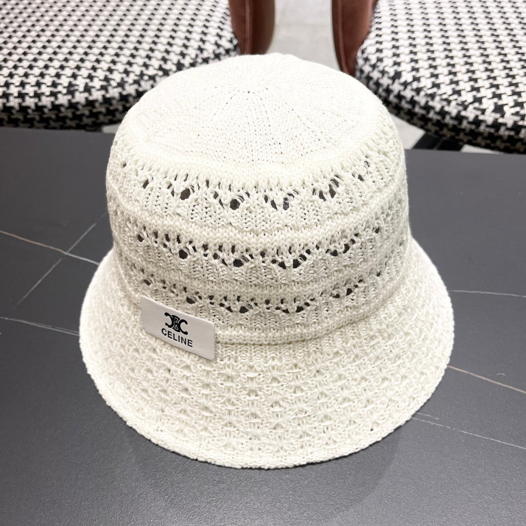 CELINE BUCKET HAT MODEL 651868 IN WHITE CROCHET