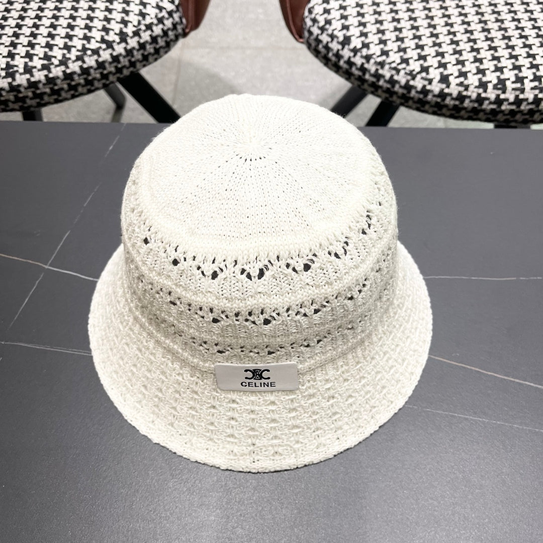 CELINE BUCKET HAT MODEL 651868 IN WHITE CROCHET