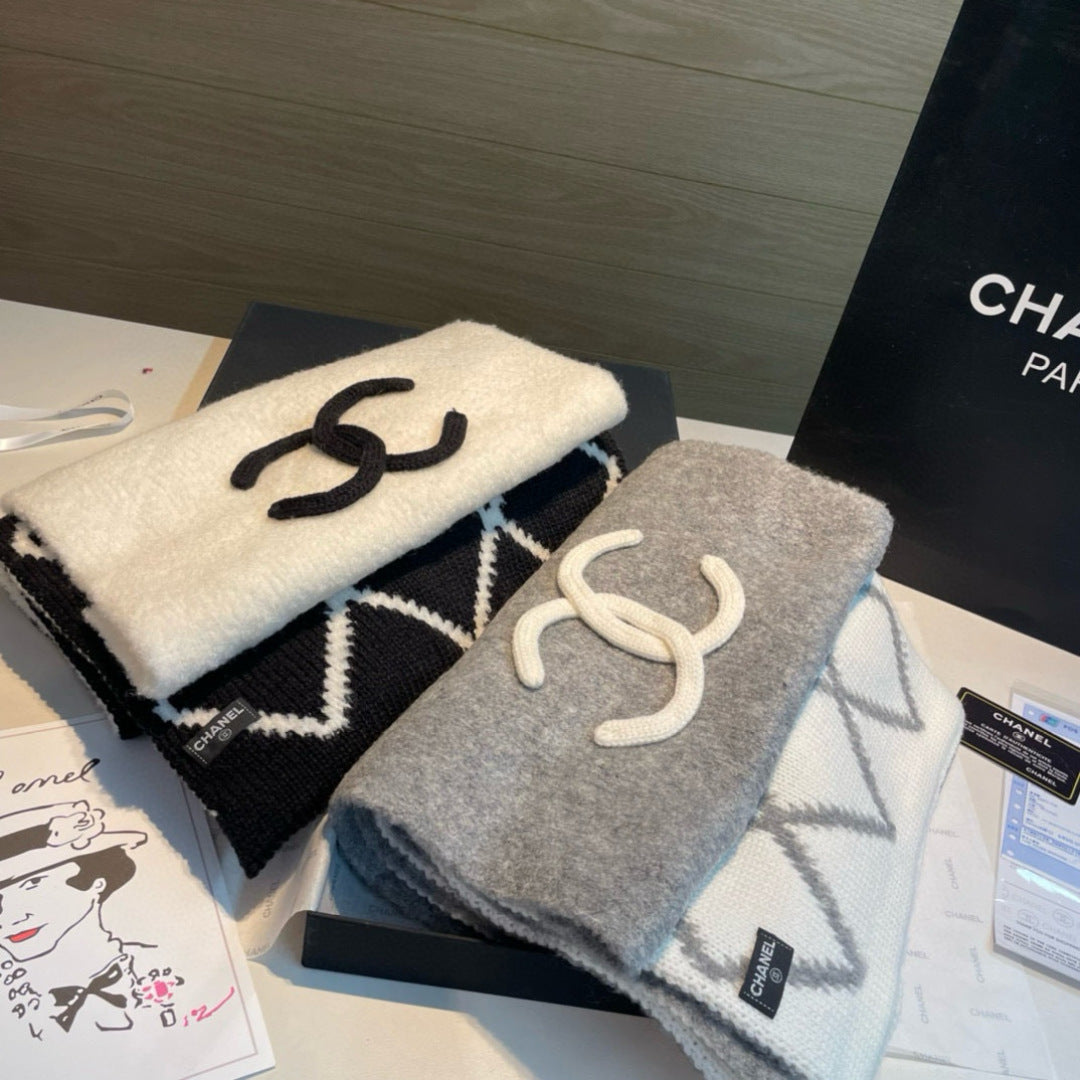 CHANEL 25S SCARF 180 IN CASHMERE 883364