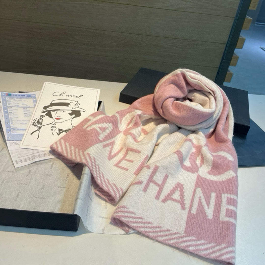 CHANEL 25S SCARF 180 IN CASHMERE 932416