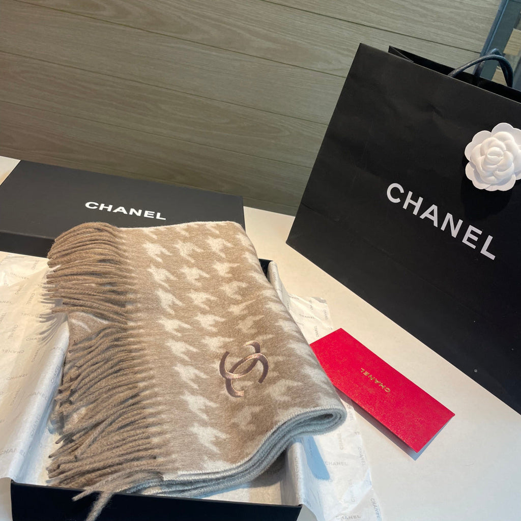 CHANEL 25S SCARF 180 CM IN CASHMERE 942936