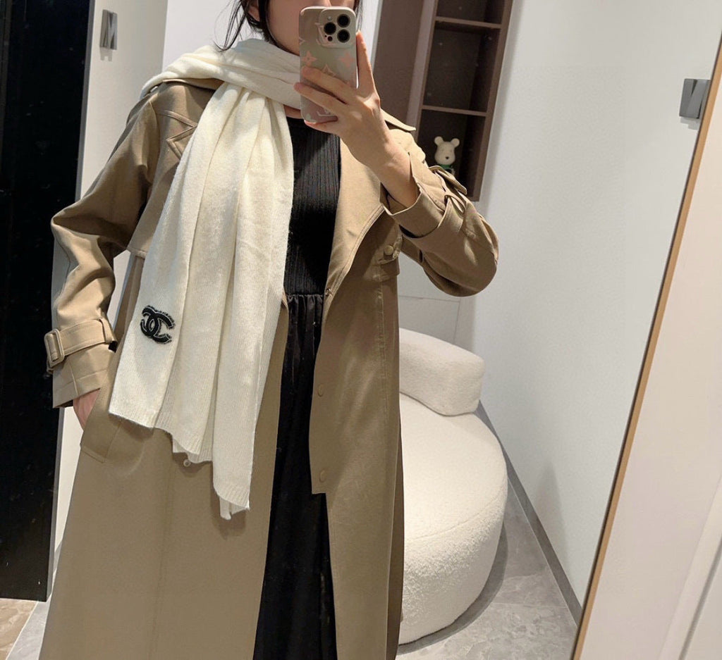 CHANEL 25S SCARF 200 IN WOOL 989889