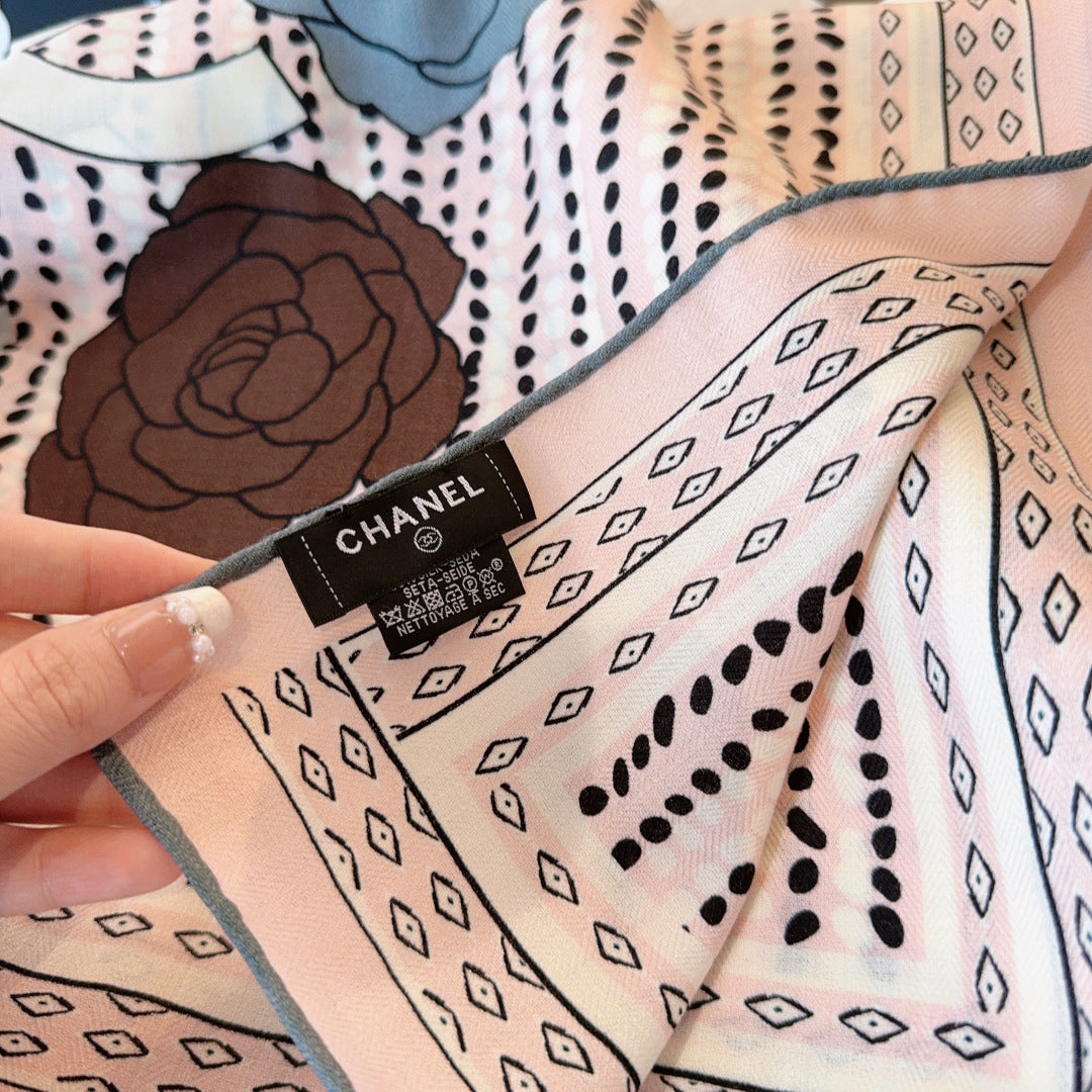 CHANEL 25S SCARF 140 IN CASHMERE 989891