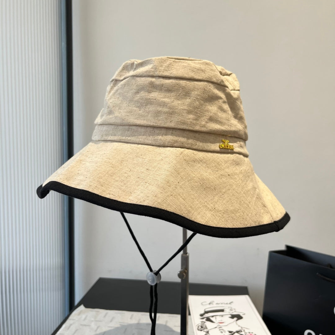 CELINE BUCKET HAT MODEL 651982 IN BEIGE SLUB FABRIC