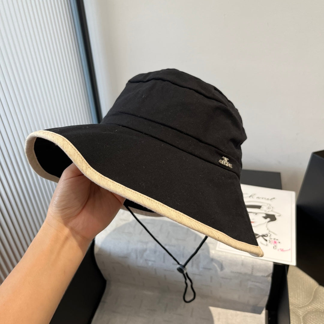CELINE BUCKET HAT MODEL 651983 IN BLACK SLUB FABRIC