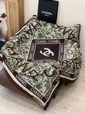 CHANEL 25S SCARF 135 CM IN CASHMERE AND SILK 943318