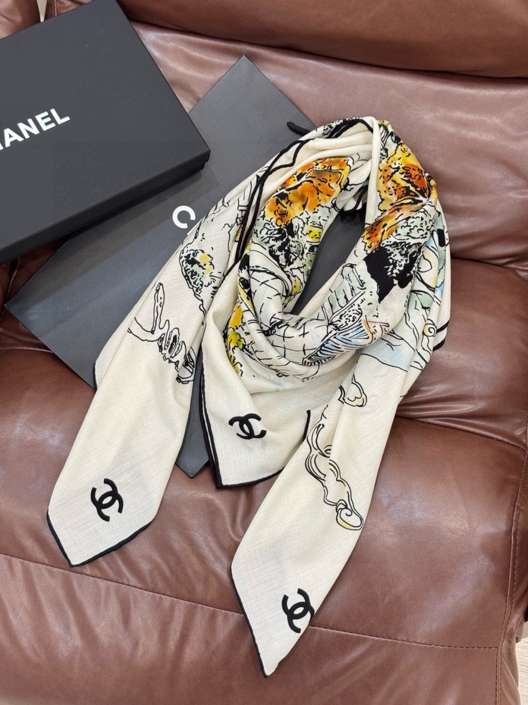 CHANEL 25S SCARF 135 CM IN CASHMERE SILK 943698