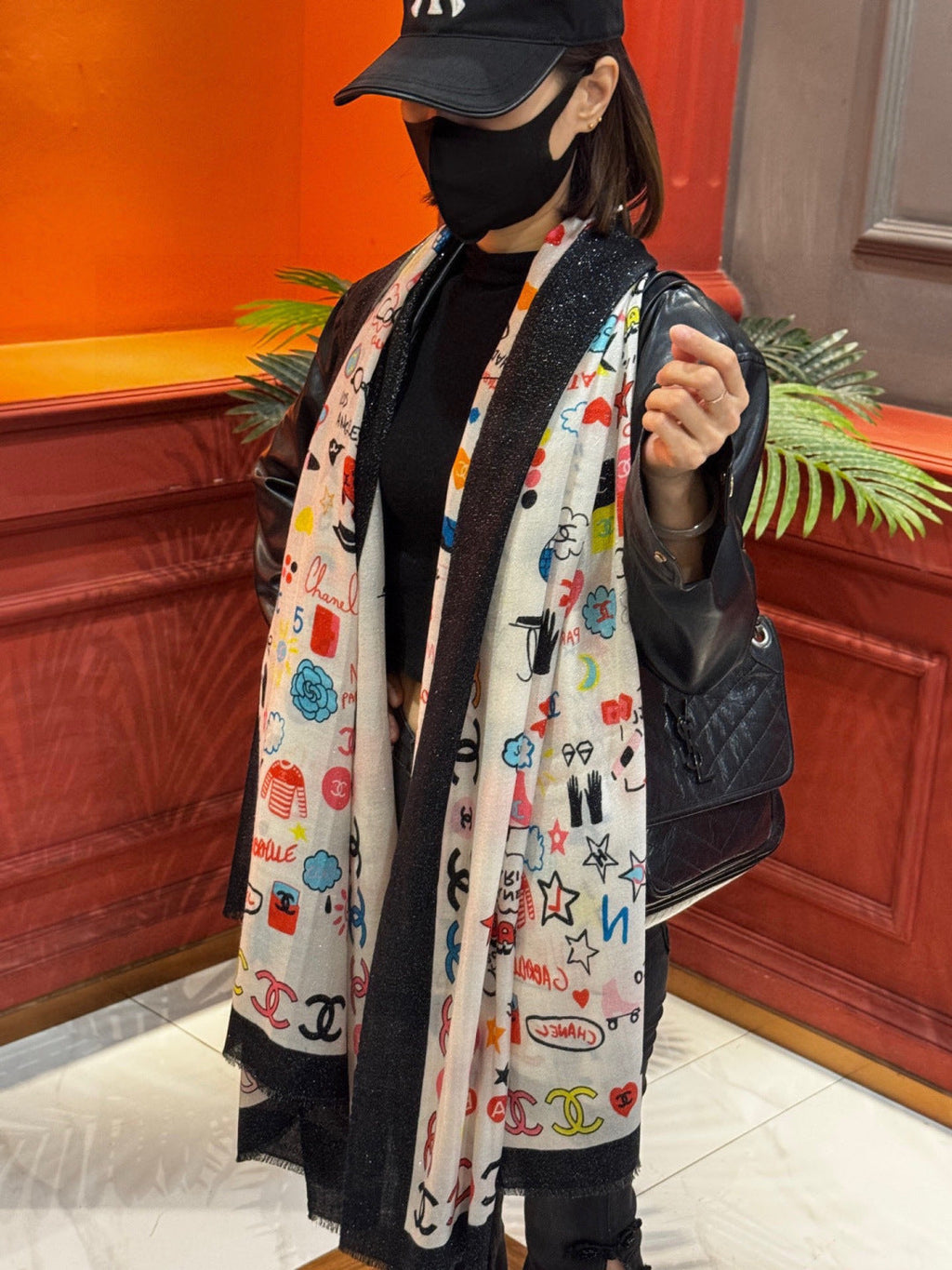 CHANEL 25S SCARF 200 IN LINEN 991723