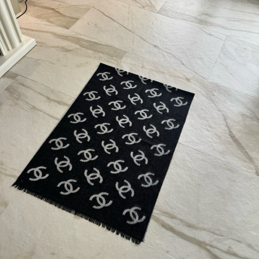 CHANEL 25S SCARF 200 CM IN CASHMERE 943989