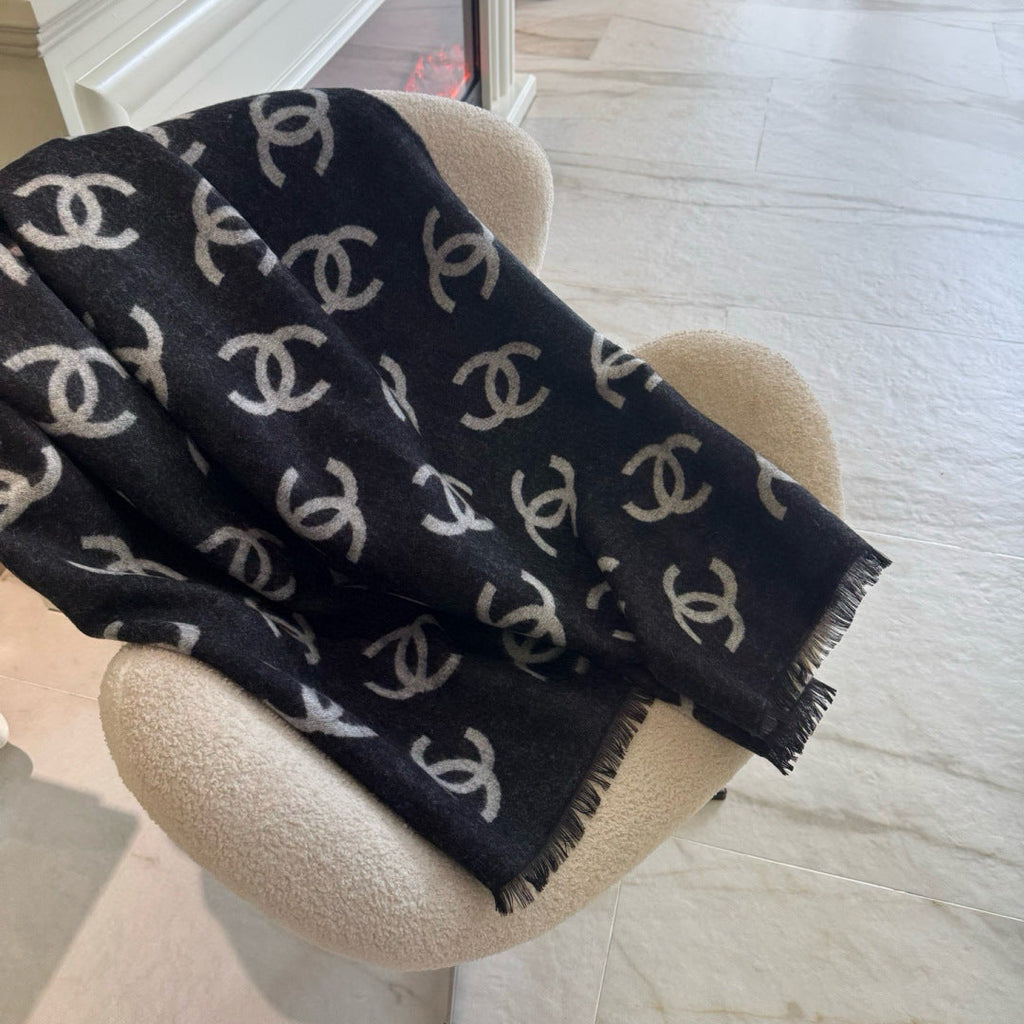 CHANEL 25S SCARF 200 CM IN CASHMERE 943989
