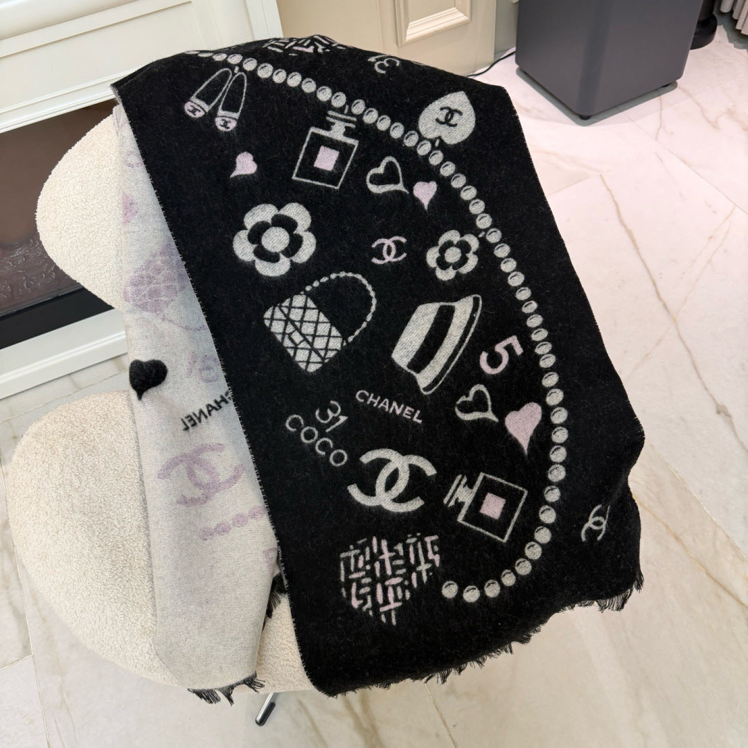 CHANEL 25S SCARF 200 IN CASHMERE 991992