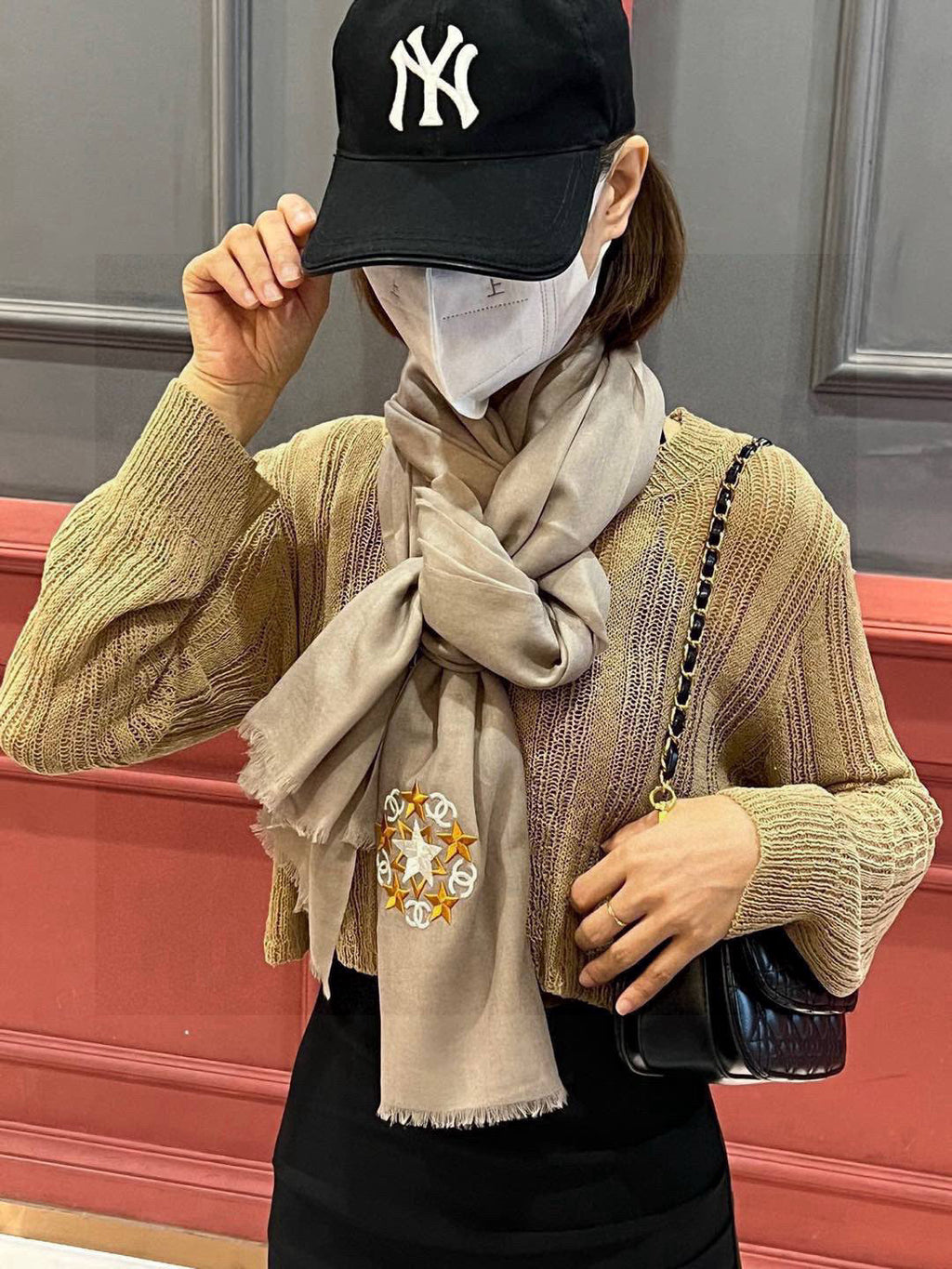 CHANEL 25S SCARF 200 IN CASHMERE WOOL 701967