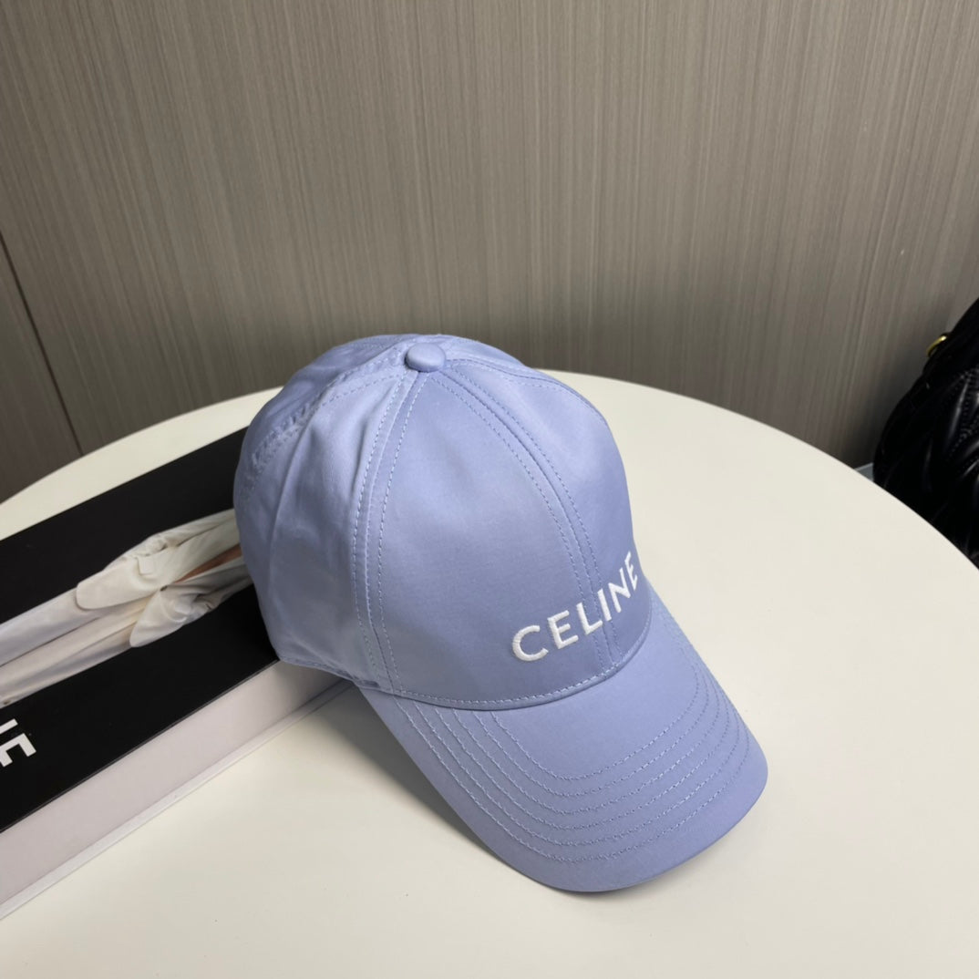 CELINE BASEBALL CAP MODEL 650709 IN LIGHT PURPLE COTTON
