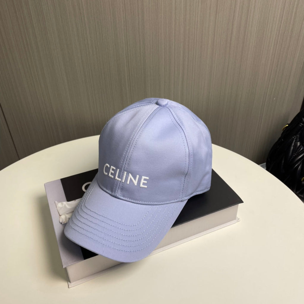 CELINE BASEBALL CAP MODEL 650709 IN LIGHT PURPLE COTTON