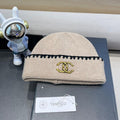CHANEL BEANIE HAT IN CAMEL BEIGE WOOL 419781