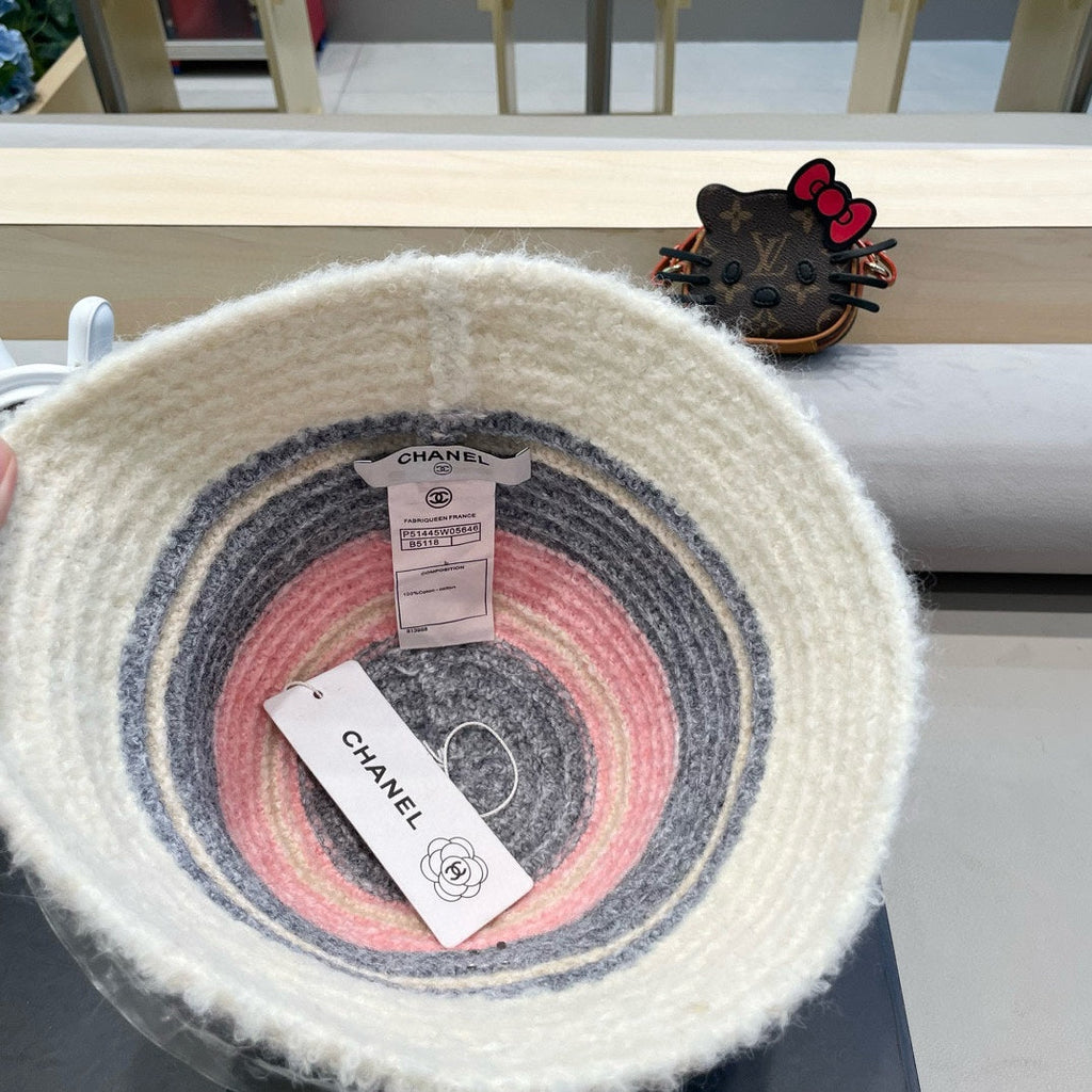 CHANEL BUCKET HAT IN COLORFUL FLEECE 421128