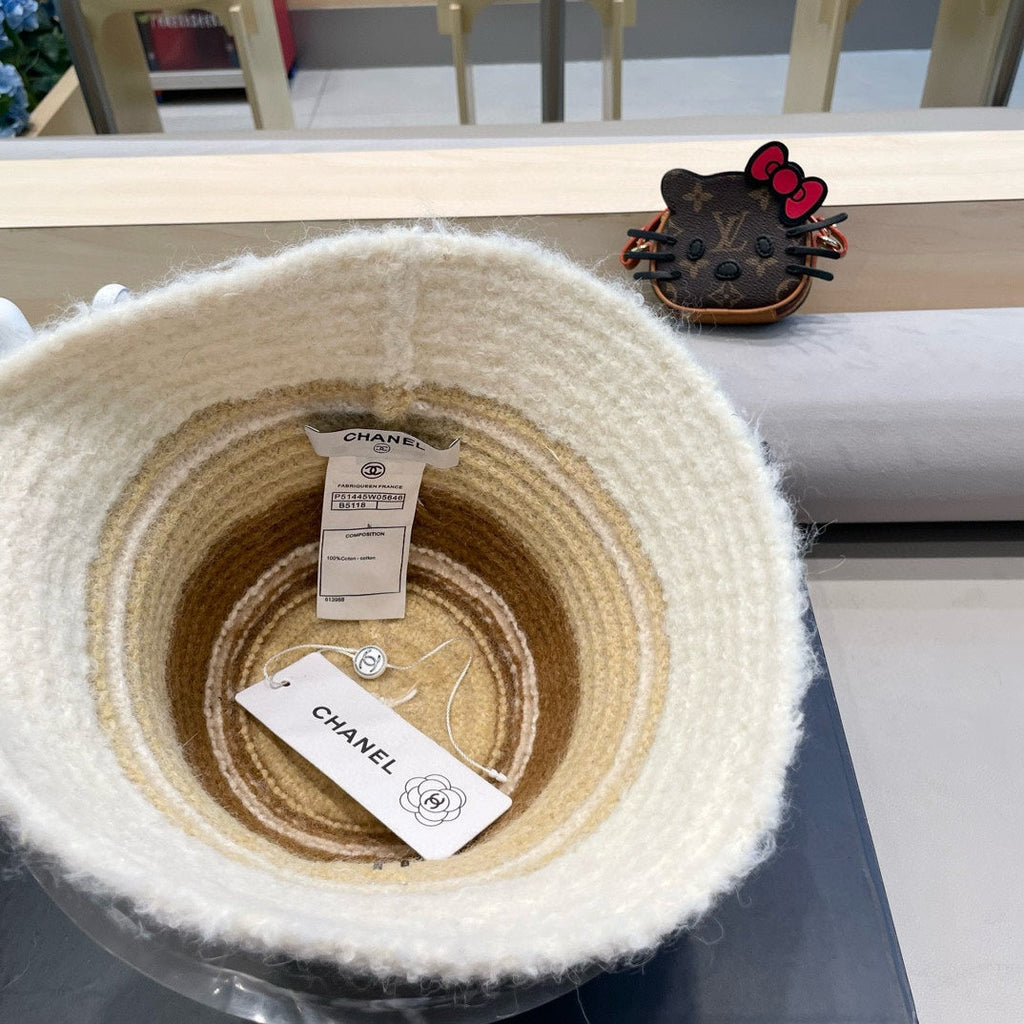 CHANEL BUCKET HAT IN COLORFUL FLEECE 421130