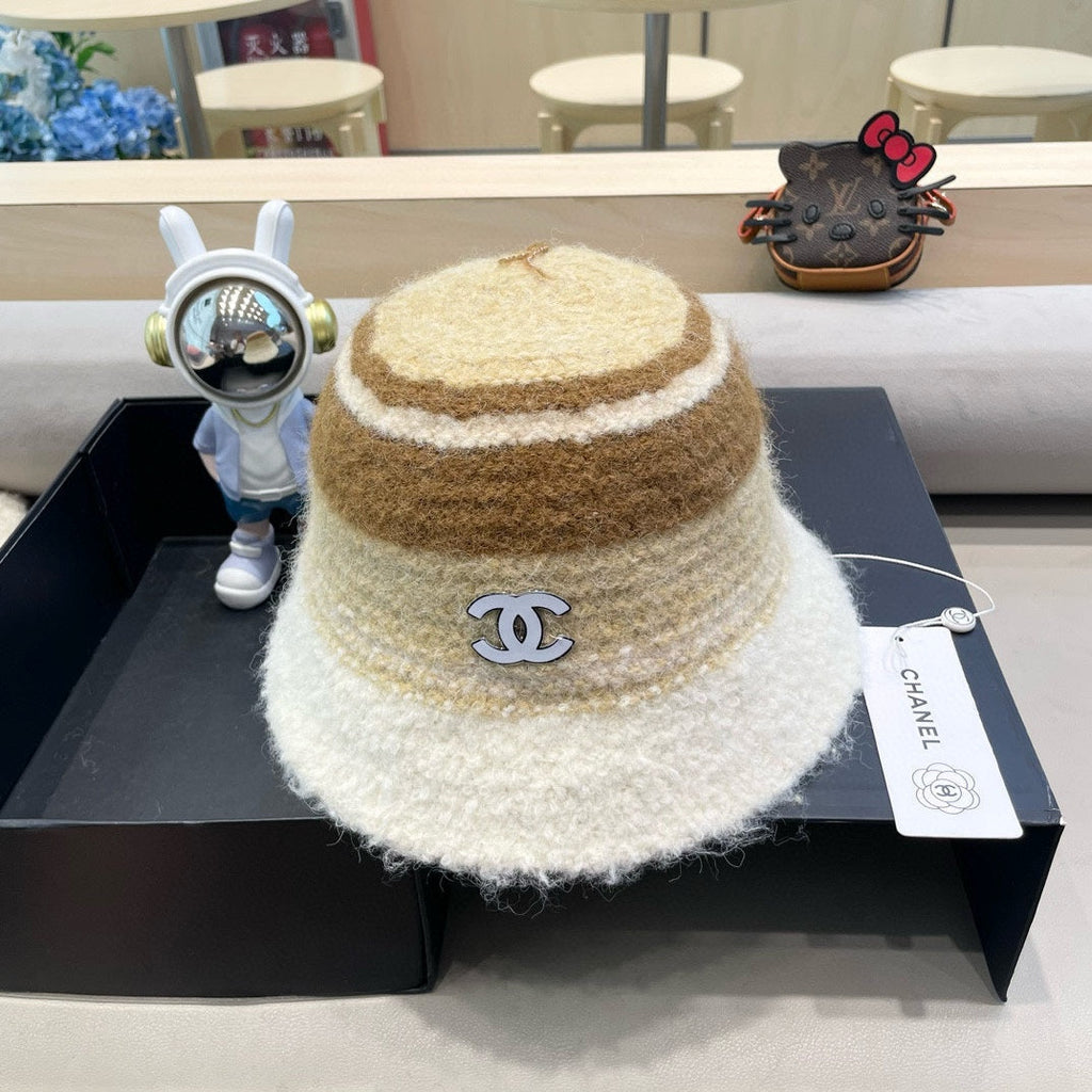 CHANEL BUCKET HAT IN COLORFUL FLEECE 421130
