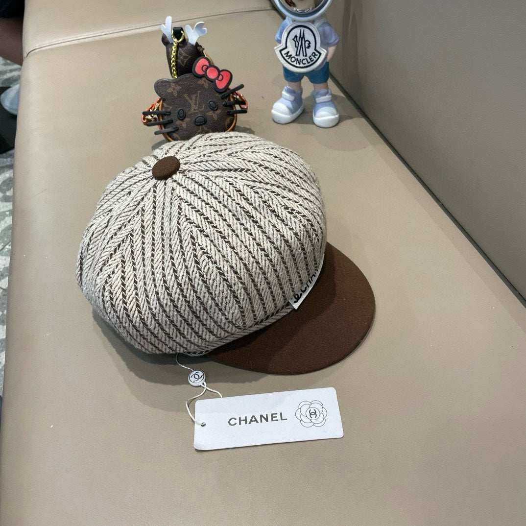 CHANEL BERET HAT CHOCOLATE BROWN MIX WHITE 422561