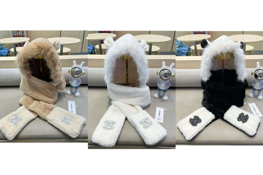 CHANEL BALACLAVA HAT IN CAMEL BEIGE MIX WHITE FLEECE 422215
