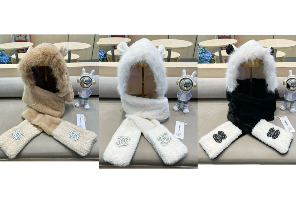 CHANEL BALACLAVA HAT IN BLACK MIX WHITE FLEECE 422216