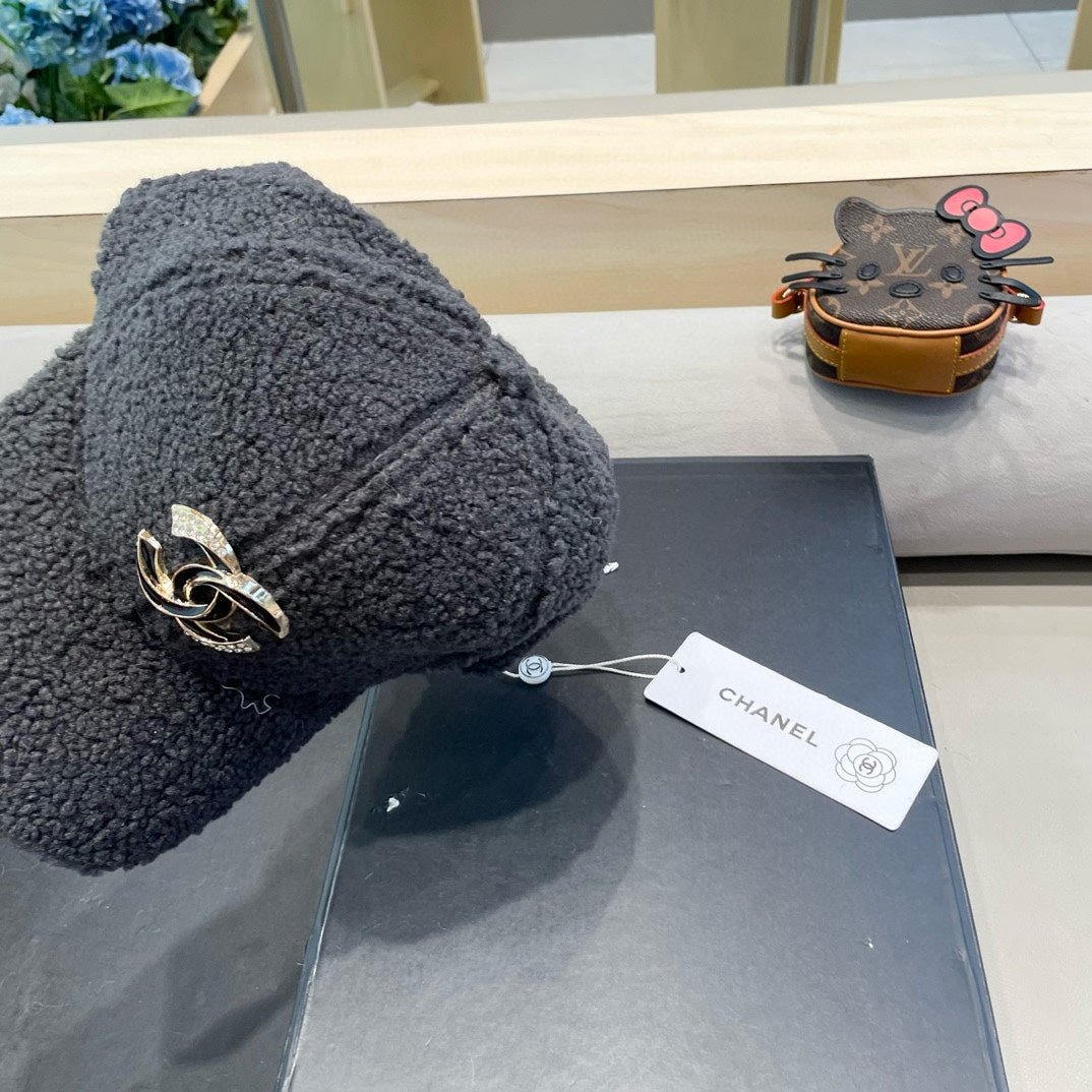 CHANEL BASEBALL HAT IN MOUSE GRAY LAMB FUR 424254