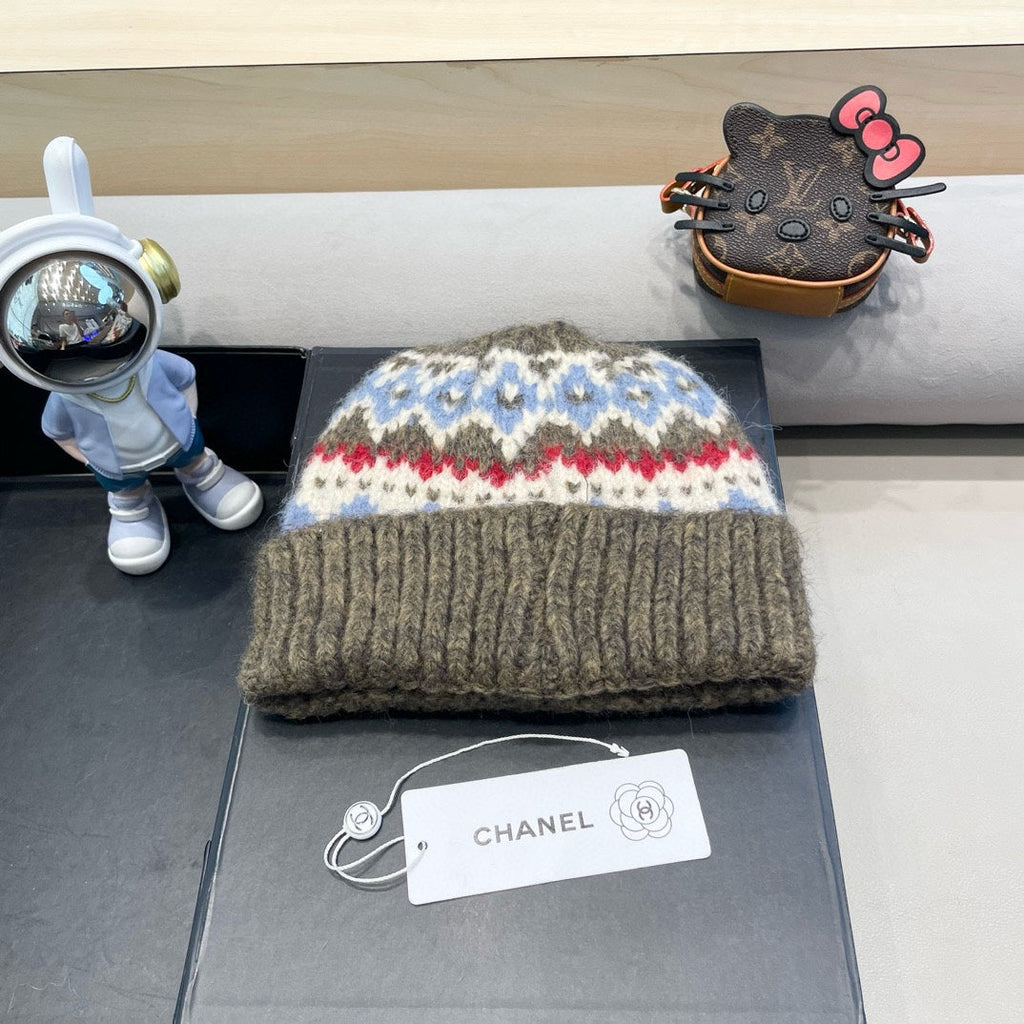 CHANEL KNIT BEANIE HAT OLIVE GREEN 428241