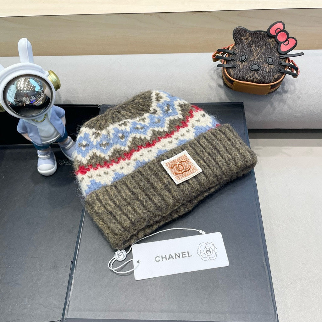 CHANEL KNIT BEANIE HAT OLIVE GREEN 428241