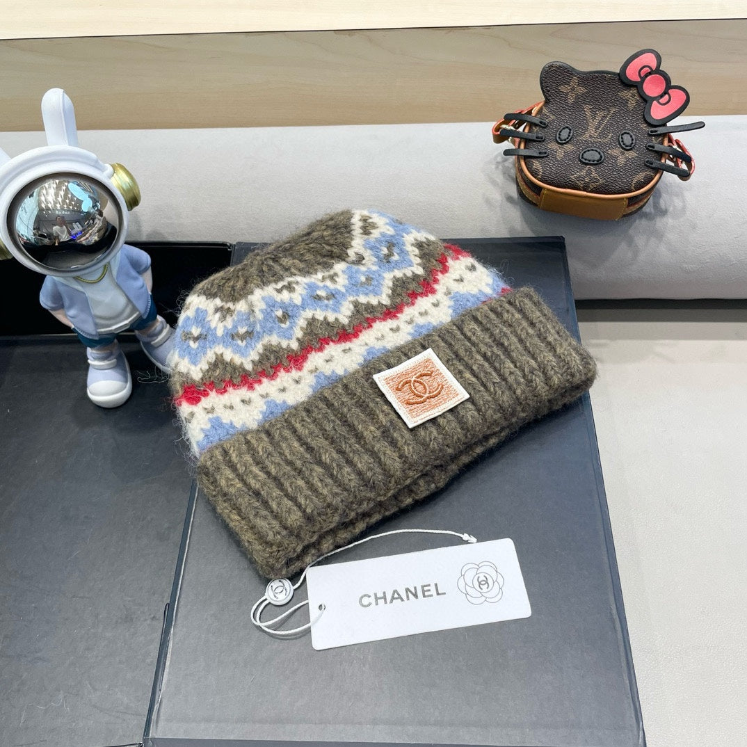 CHANEL KNIT BEANIE HAT OLIVE GREEN 428241