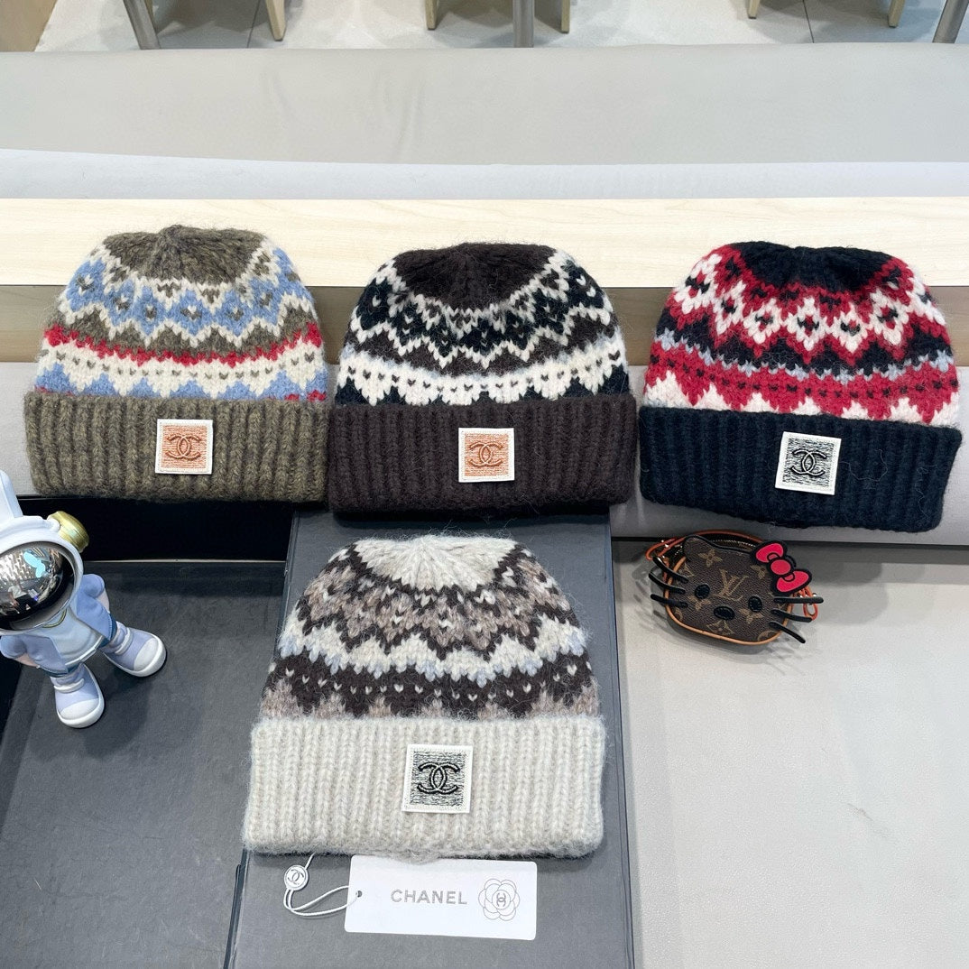 CHANEL KNIT BEANIE HAT OLIVE GREEN 428241