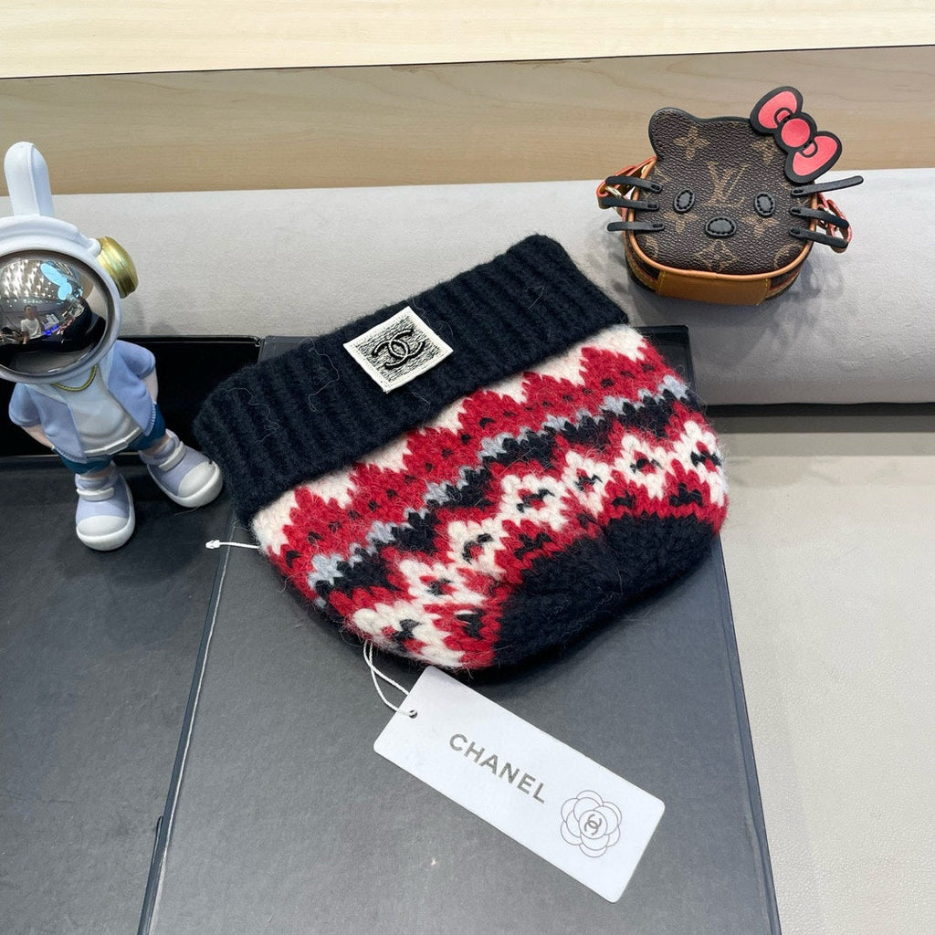 CHANEL KNIT BEANIE HAT BLACK MIX RED 428243